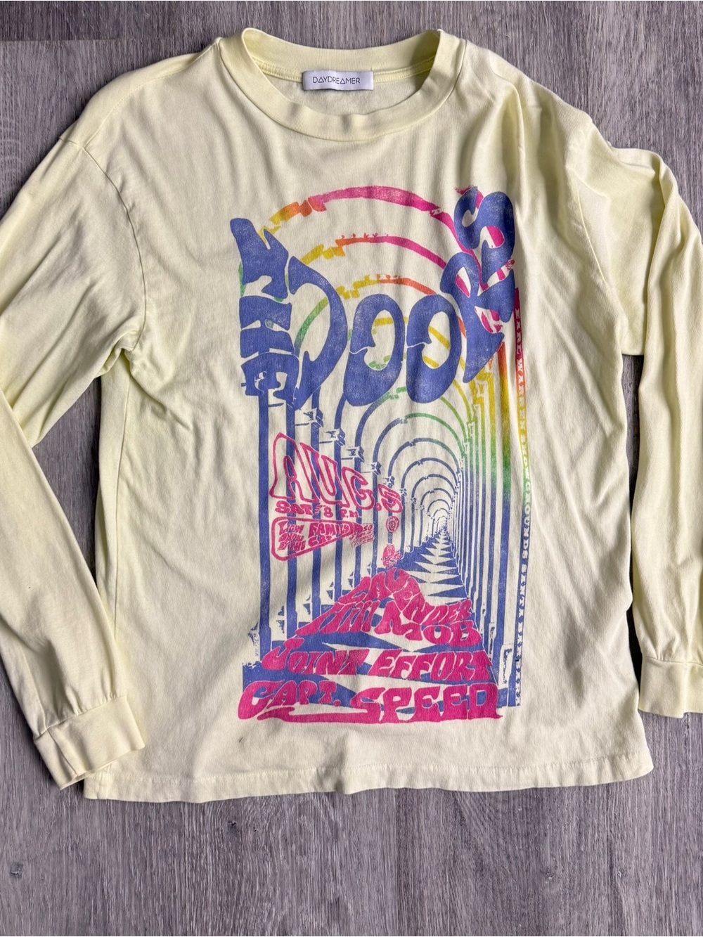 Daydreamer The Doors -Pale Yellow Long-Sleeve Tee w/ Rainbow Psychedelic Graphic